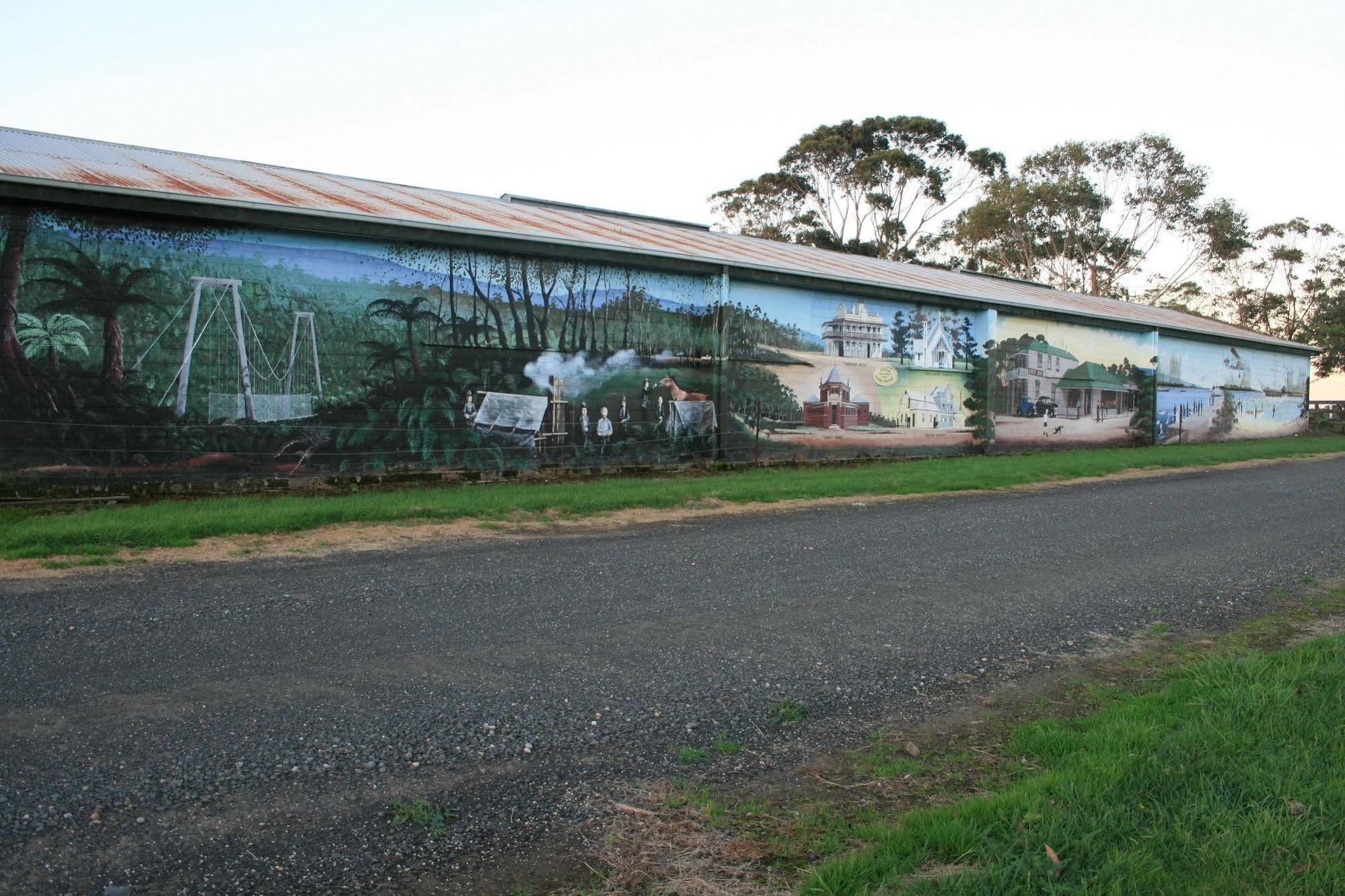 Ship Inn Motel Yarram Exteriér fotografie