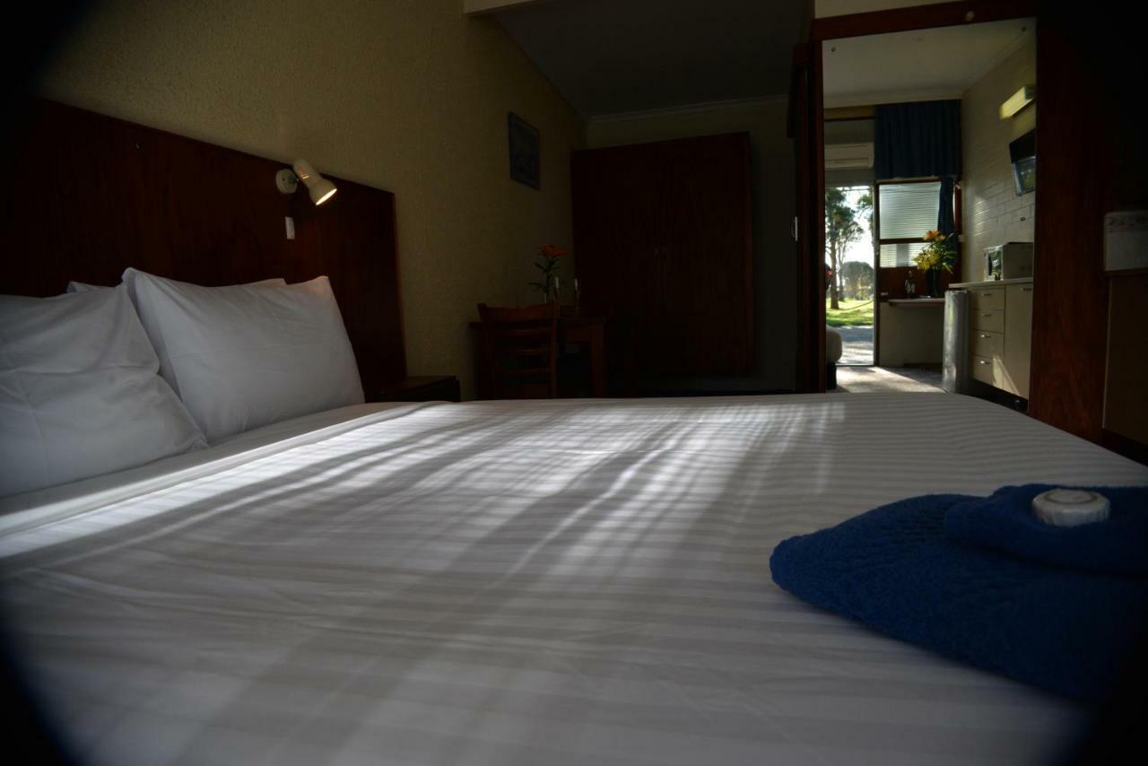 Ship Inn Motel Yarram Exteriér fotografie